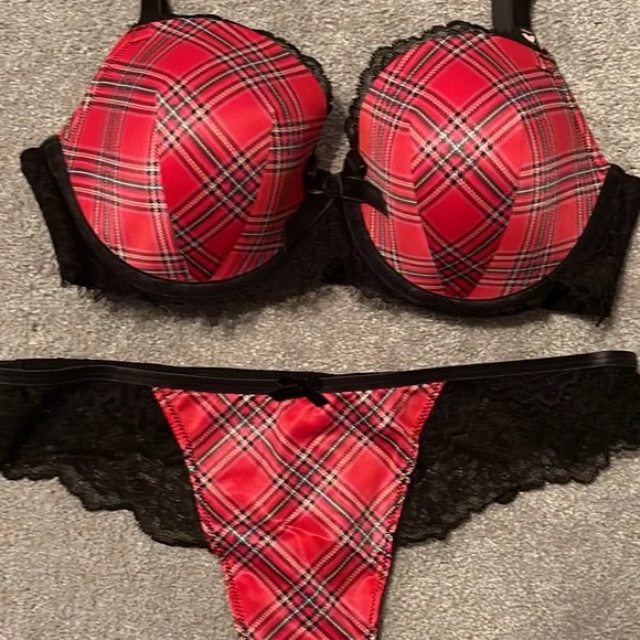 Dream Angels Demi & Thong 34DD/ Med NWT - Picture 2 of 10